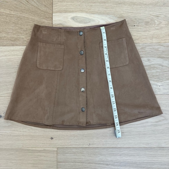 Kendall & Kylie Tan Button-Front Suede Skirt - Size S - Picture 3 of 6